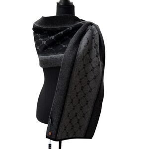 Elegant Black and Gray Men's Scarf